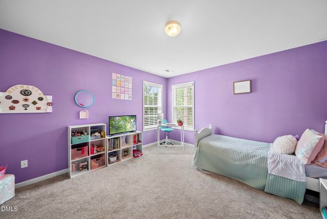 5 Stonehouse Court, Durham, NC 27713