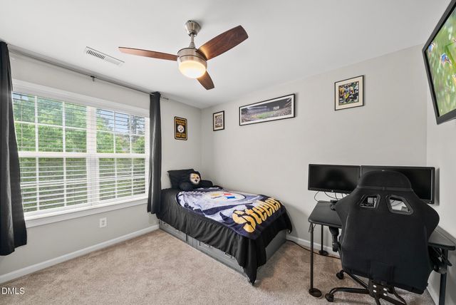 5 Stonehouse Court, Durham, NC 27713