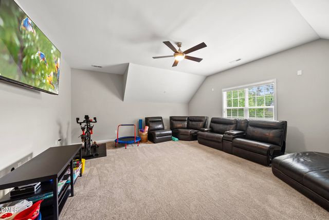 5 Stonehouse Court, Durham, NC 27713