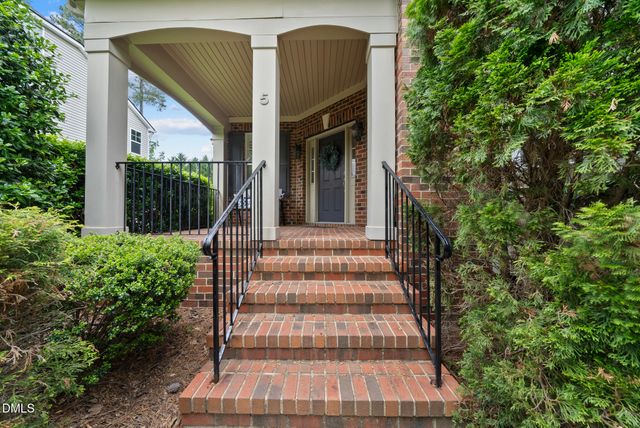 5 Stonehouse Court, Durham, NC 27713