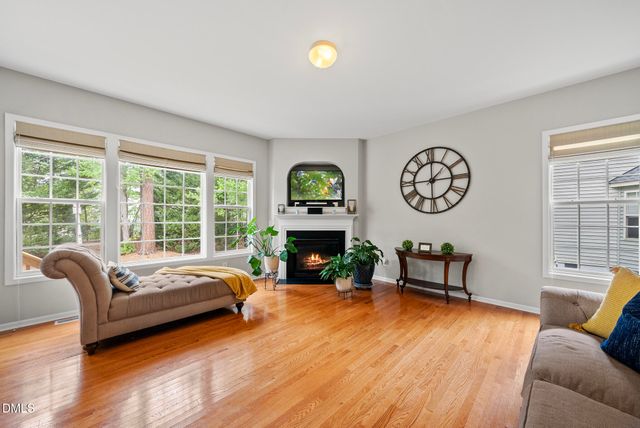 5 Stonehouse Court, Durham, NC 27713