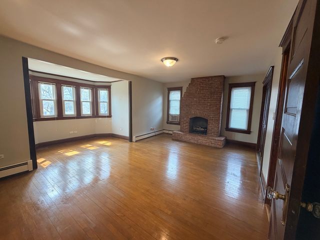 1018 Oakwood Avenue, Wilmette, IL 60091