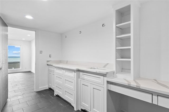 4270 Ocean Dr 2, Corpus Christi, TX 78411