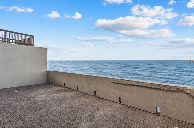 4270 Ocean Dr 2, Corpus Christi, TX 78411