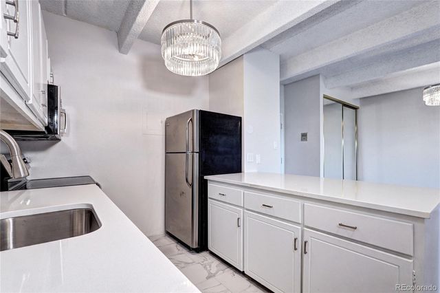 130 N Pearl Street 1606, Denver, CO 80203