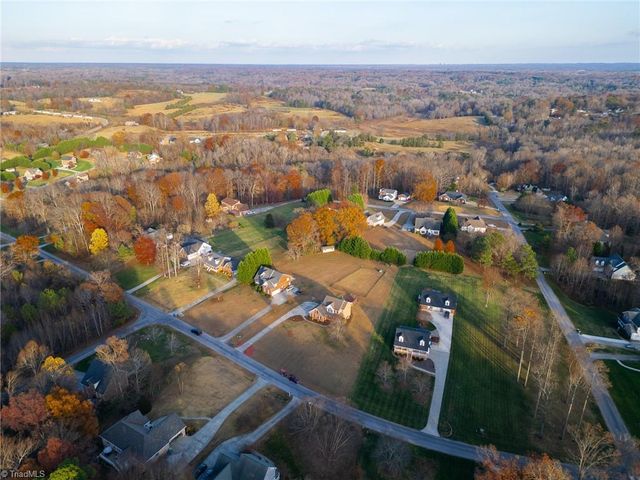 206 Garden Valley Drive, Winston-salem, NC 27107