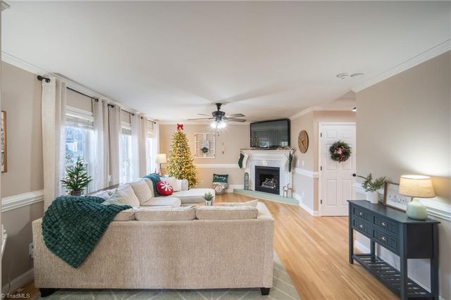 206 Garden Valley Drive, Winston-salem, NC 27107