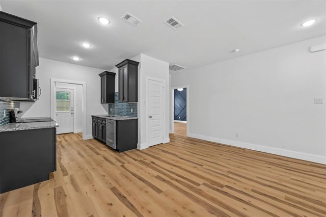 6127 Tejas Drive, Mabank, TX 75156