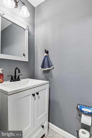 5333 KING ARTHUR, Rosedale, MD 21237