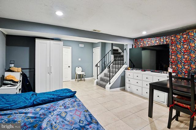 5333 KING ARTHUR, Rosedale, MD 21237
