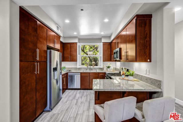 14412 Killion Street 110, Los Angeles, CA 91401