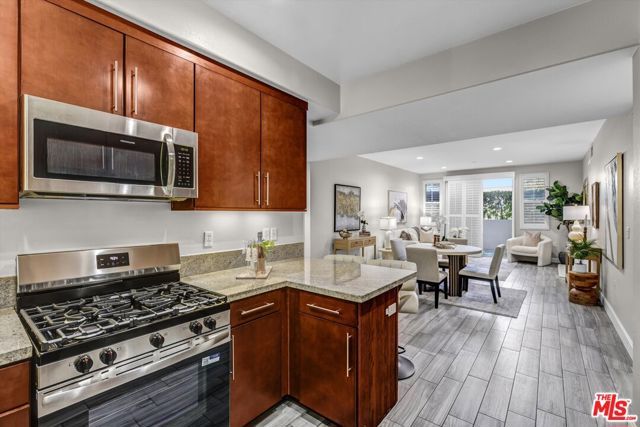 14412 Killion Street 110, Los Angeles, CA 91401