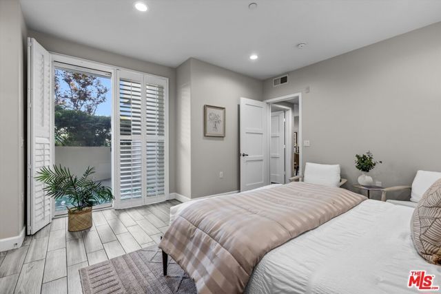 14412 Killion Street 110, Los Angeles, CA 91401