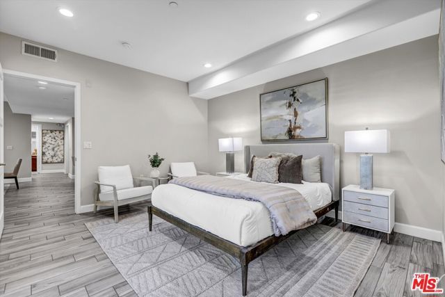 14412 Killion Street 110, Los Angeles, CA 91401