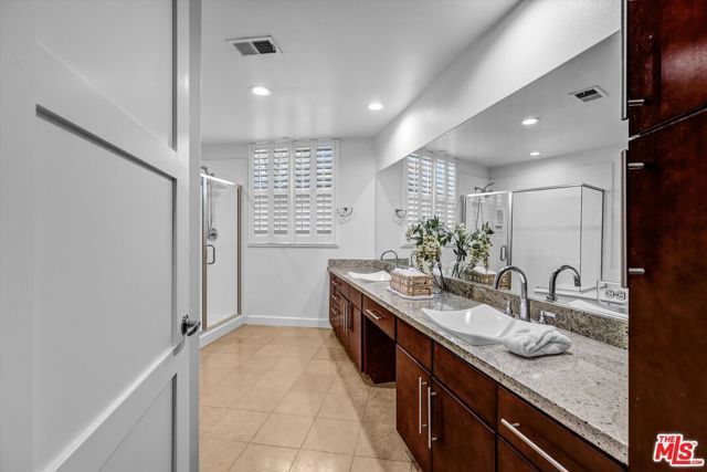 14412 Killion Street 110, Los Angeles, CA 91401