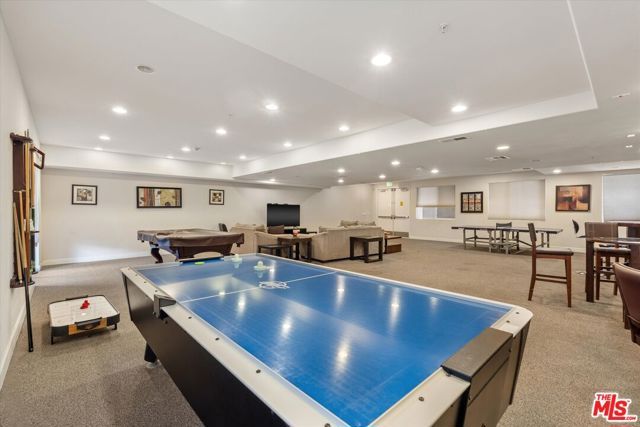 14412 Killion Street 110, Los Angeles, CA 91401