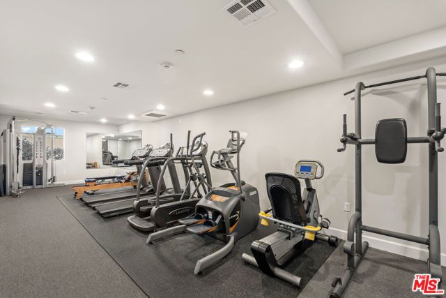 14412 Killion Street 110, Los Angeles, CA 91401