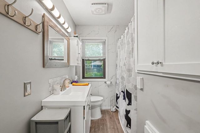 1257 Parallel Street, Chaska, MN 55318