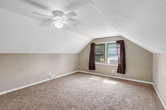 1257 Parallel Street, Chaska, MN 55318