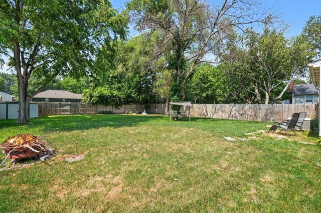 1257 Parallel Street, Chaska, MN 55318