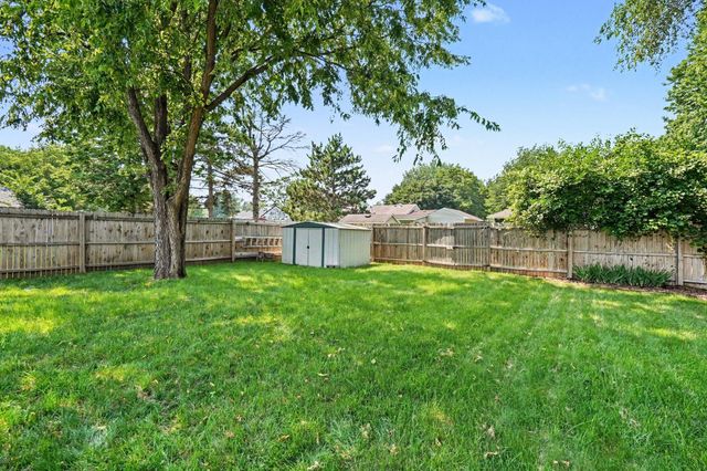 1257 Parallel Street, Chaska, MN 55318