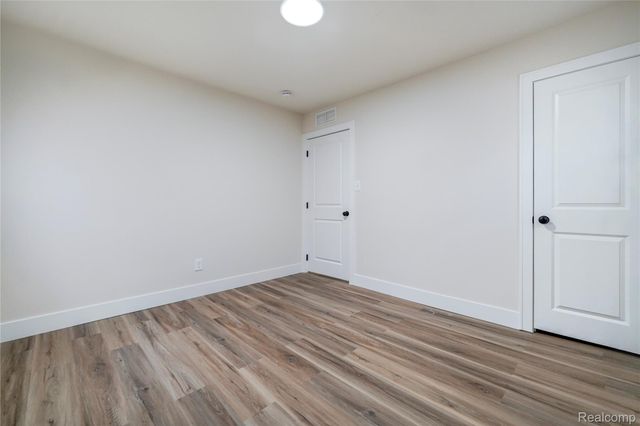 13894 Marshall Avenue, Warren, MI 48089