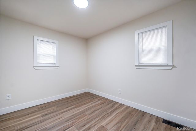 13894 Marshall Avenue, Warren, MI 48089