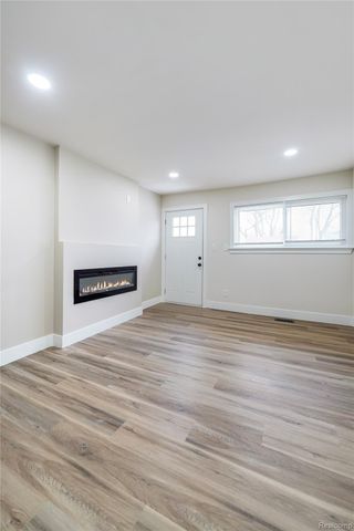 13894 Marshall Avenue, Warren, MI 48089