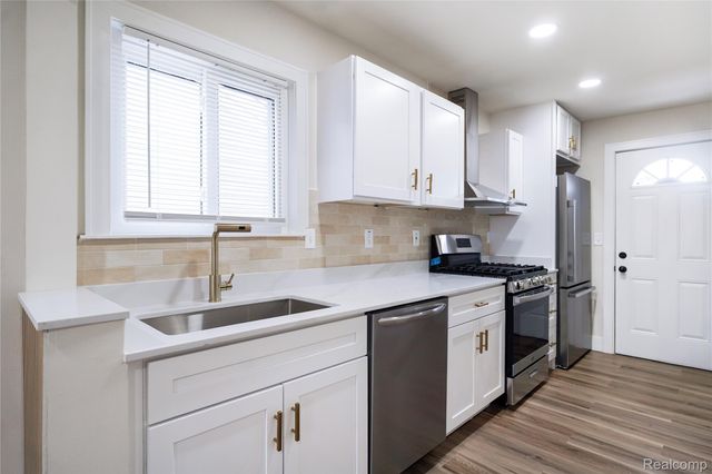 13894 Marshall Avenue, Warren, MI 48089