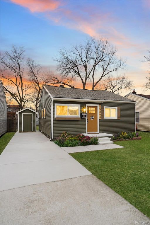 13894 Marshall Avenue, Warren, MI 48089