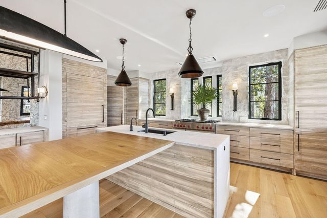 613 Eden Drive, Point Washington, FL 32459