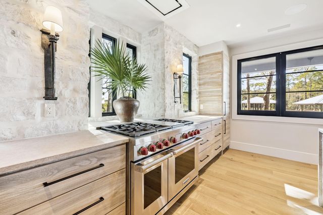 613 Eden Drive, Point Washington, FL 32459