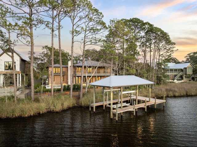 613 Eden Drive, Point Washington, FL 32459