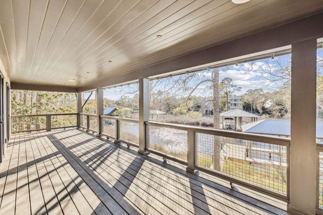 613 Eden Drive, Point Washington, FL 32459