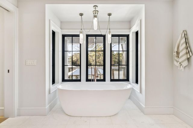 613 Eden Drive, Point Washington, FL 32459