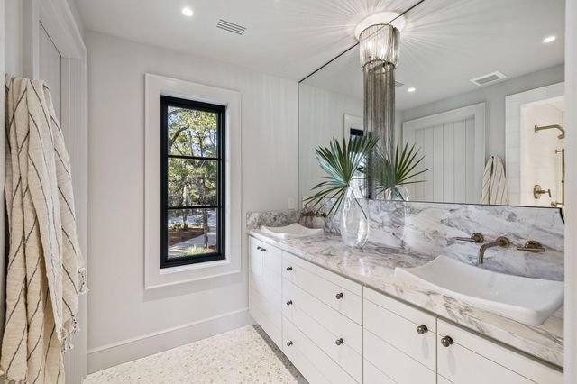 613 Eden Drive, Point Washington, FL 32459