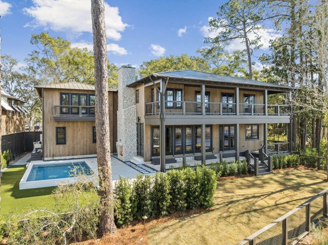 613 Eden Drive, Point Washington, FL 32459