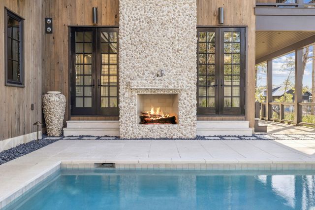 613 Eden Drive, Point Washington, FL 32459