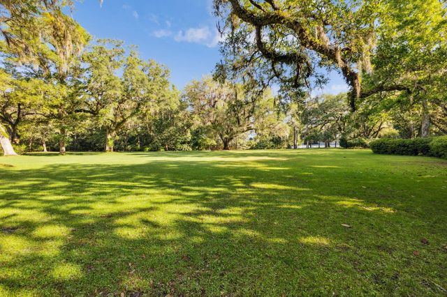 613 Eden Drive, Point Washington, FL 32459