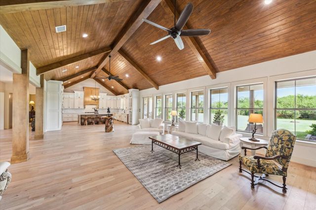 2130 Hartfield Road, Round Top, TX 78954