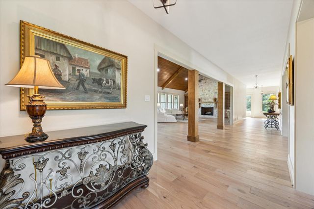 2130 Hartfield Road, Round Top, TX 78954