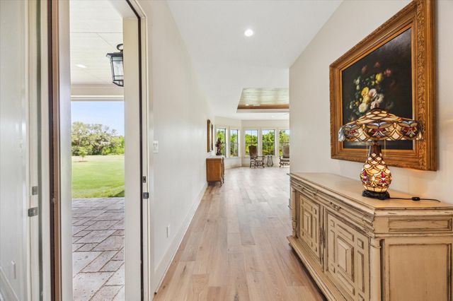 2130 Hartfield Road, Round Top, TX 78954