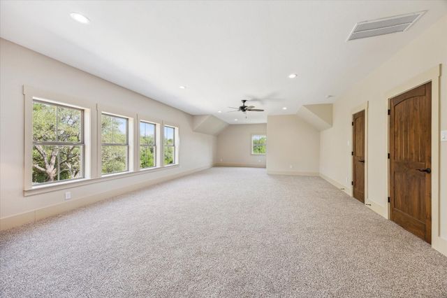 2130 Hartfield Road, Round Top, TX 78954