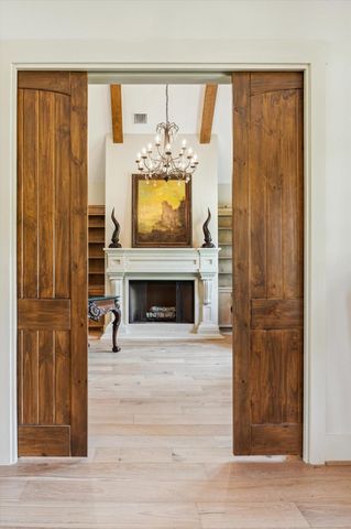 2130 Hartfield Road, Round Top, TX 78954