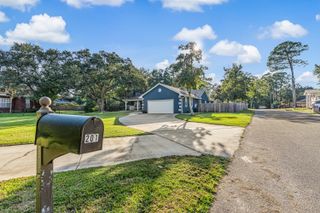 201 Bahia Vista Drive, Niceville, FL 32578