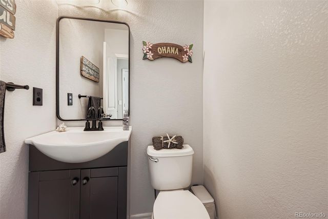 11866 River Oaks Lane, Commerce City, CO 80640