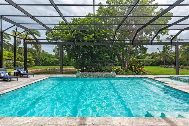 179 Mahogany DR, Naples, FL 34108