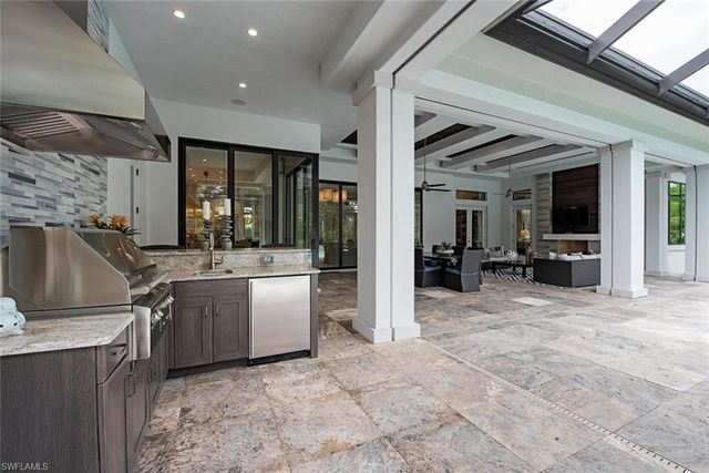 179 Mahogany DR, Naples, FL 34108