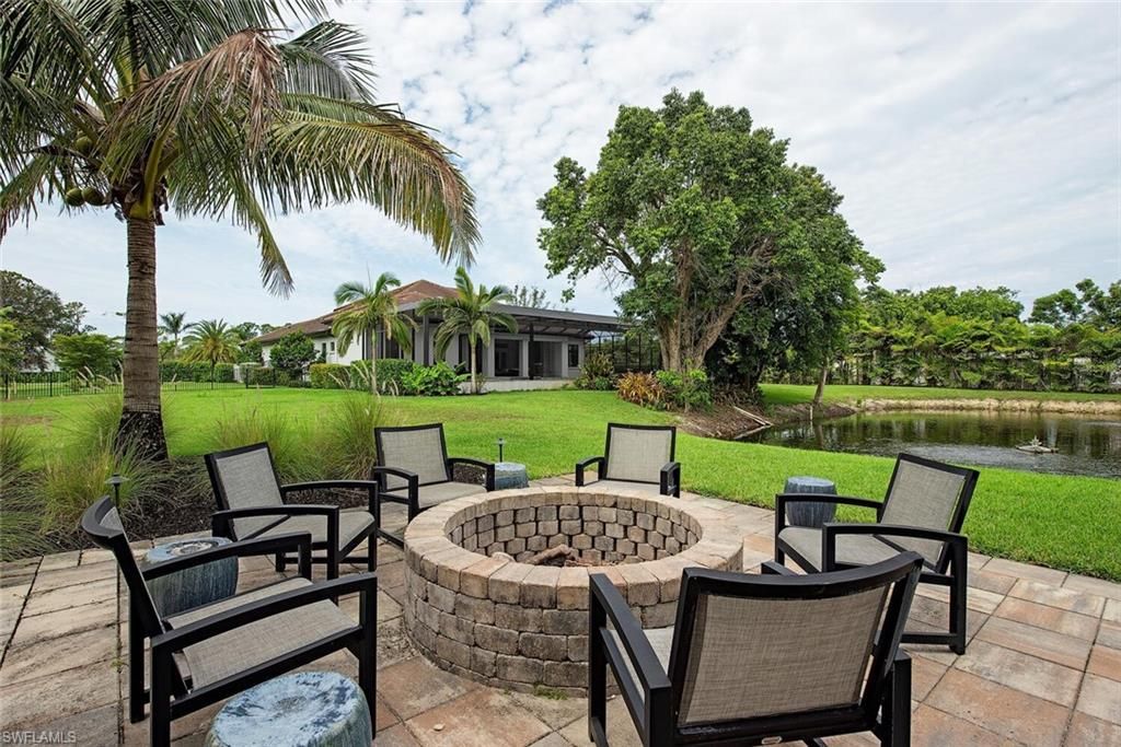 179 Mahogany DR, NAPLES, FL 34108 — photo 5
