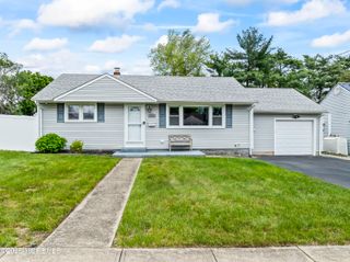 304 Terrace Avenue, Toms River, NJ 08753